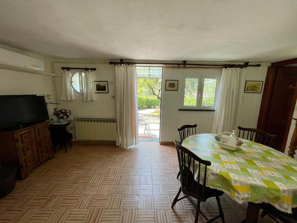 Rosy Apartment - Levanto, 5 Terre Bagian luar foto